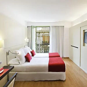 Grupotel Gravina מלון